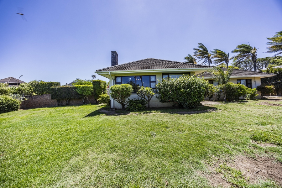 4 Bedroom Property for Sale in Vincent Eastern Cape